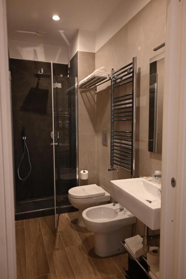 B&B Palazzina Avallone Naples Exterior photo