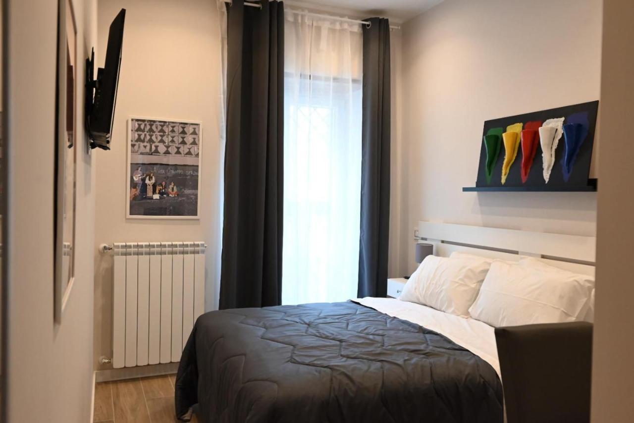 B&B Palazzina Avallone Naples Exterior photo